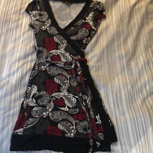 Express Wrap Midi Dress